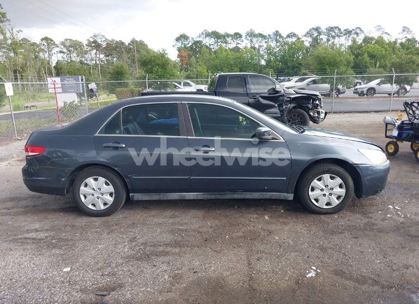 Photo 12 of 2004 Honda Accord 2.4 LX (VIN 1HGCM56324A090558)