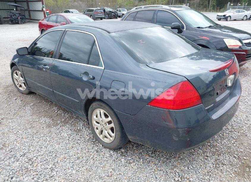 Photo 3 of 2006 Honda Accord 2.4 SE (VIN 1HGCM56326A069583)