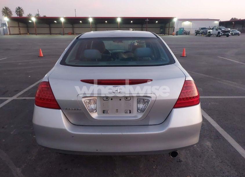 Photo 17 of 2006 Honda Accord 2.4 SE (VIN 1HGCM56326A072399)