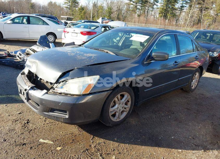 Photo 2 of 2007 Honda Accord 2.4 SE (VIN 1HGCM56327A035564)
