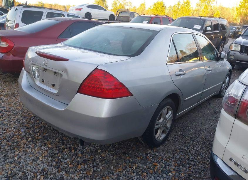 Photo 4 of 2007 Honda Accord SE (VIN 1HGCM56327A065860)