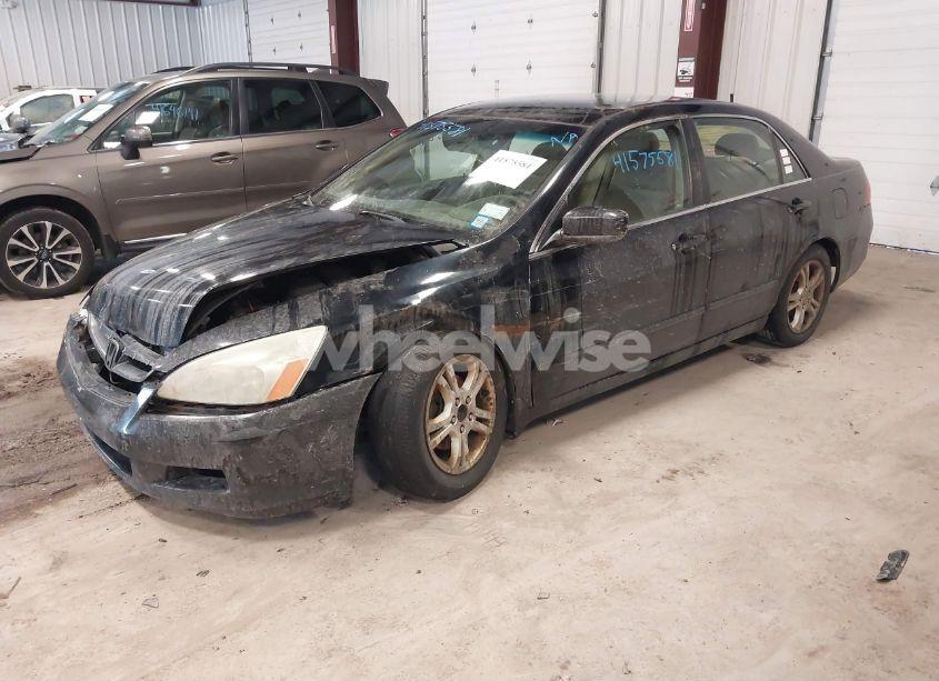 Photo 2 of 2007 Honda Accord 2.4 SE (VIN 1HGCM56327A067608)