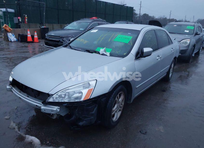Photo 2 of 2007 Honda Accord 2.4 SE (VIN 1HGCM56327A071237)