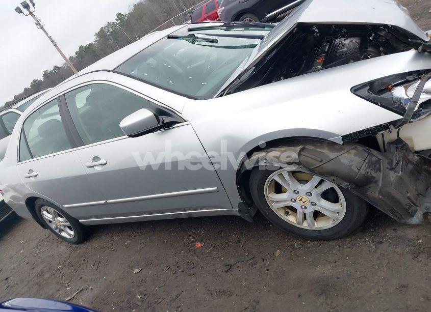 Photo 12 of 2007 Honda Accord 2.4 SE (VIN 1HGCM56327A116323)
