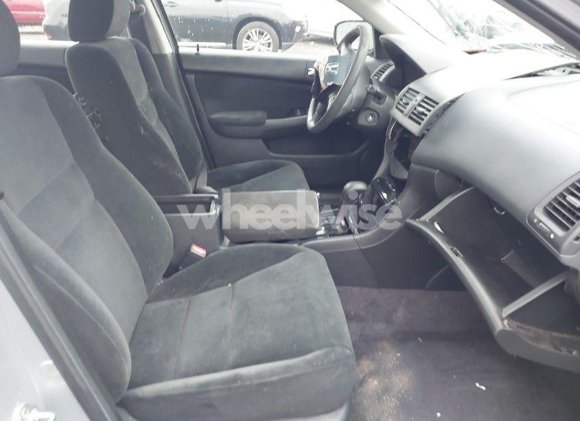 Photo 5 of 2007 Honda Accord 2.4 SE (VIN 1HGCM56327A116323)