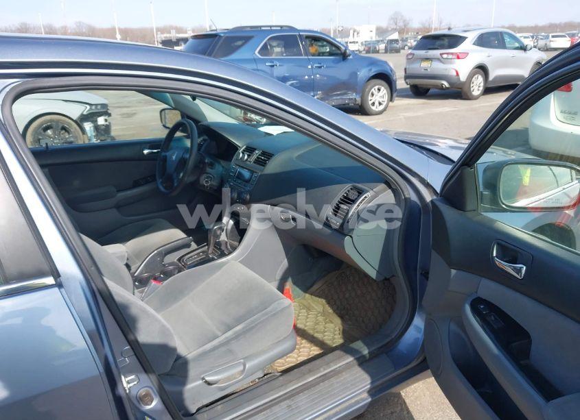 Photo 5 of 2007 Honda Accord 2.4 SE (VIN 1HGCM56327A207060)