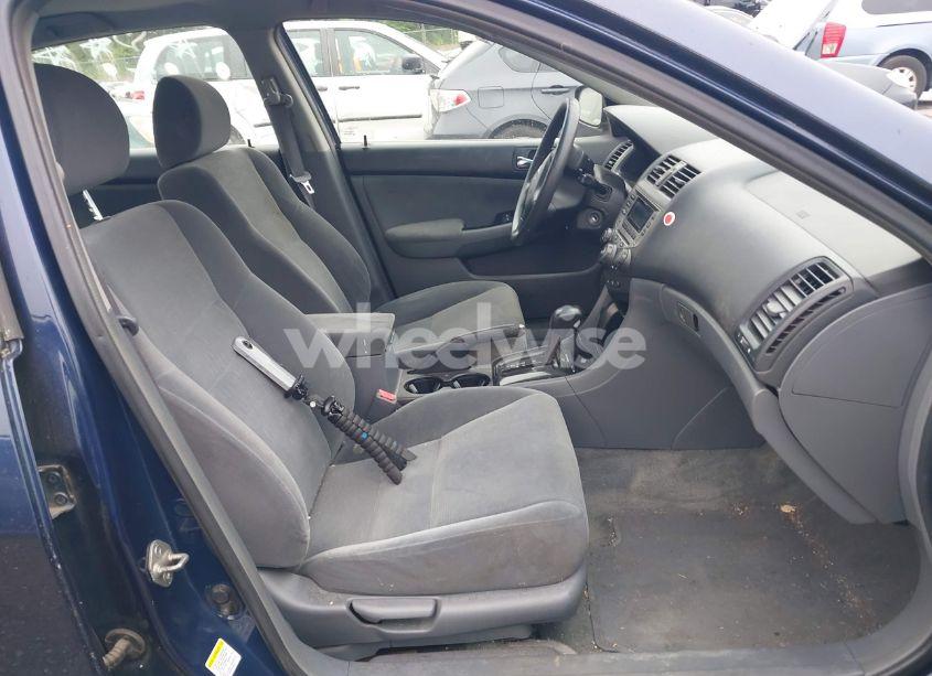 Photo 5 of 2007 Honda Accord 2.4 SE (VIN 1HGCM56327A224120)