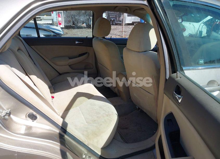 Photo 8 of 2003 Honda Accord 2.4 LX (VIN 1HGCM56333A072732)