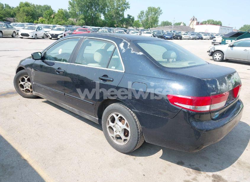 Photo 3 of 2003 Honda Accord 2.4 LX (VIN 1HGCM56333A140172)