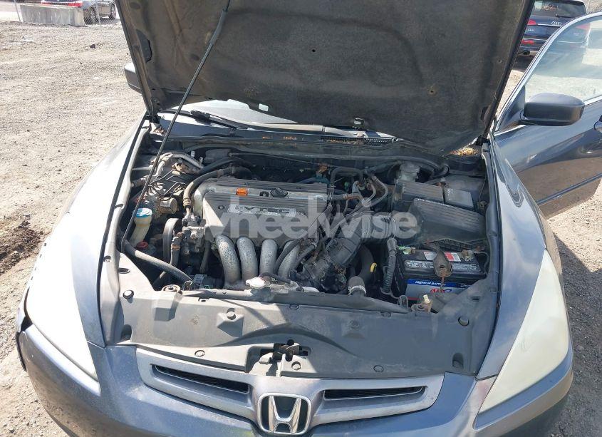 Photo 10 of 2003 Honda Accord 2.4 LX (VIN 1HGCM56333A140561)