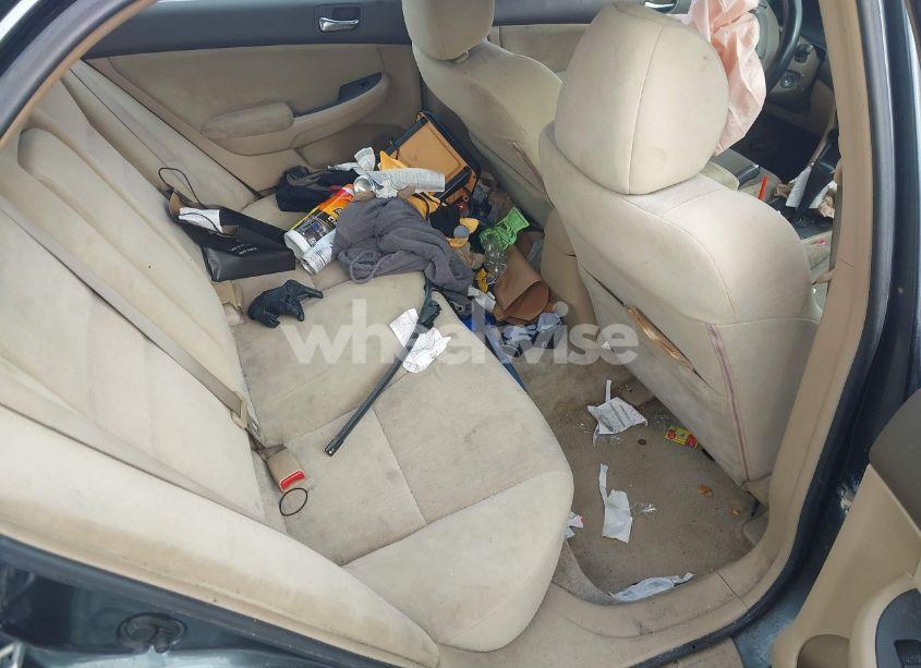 Photo 8 of 2004 Honda Accord 2.4 LX (VIN 1HGCM56334A007249)