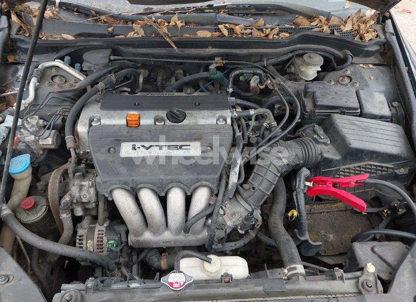 Photo 10 of 2004 Honda Accord 2.4 LX (VIN 1HGCM56334A022155)