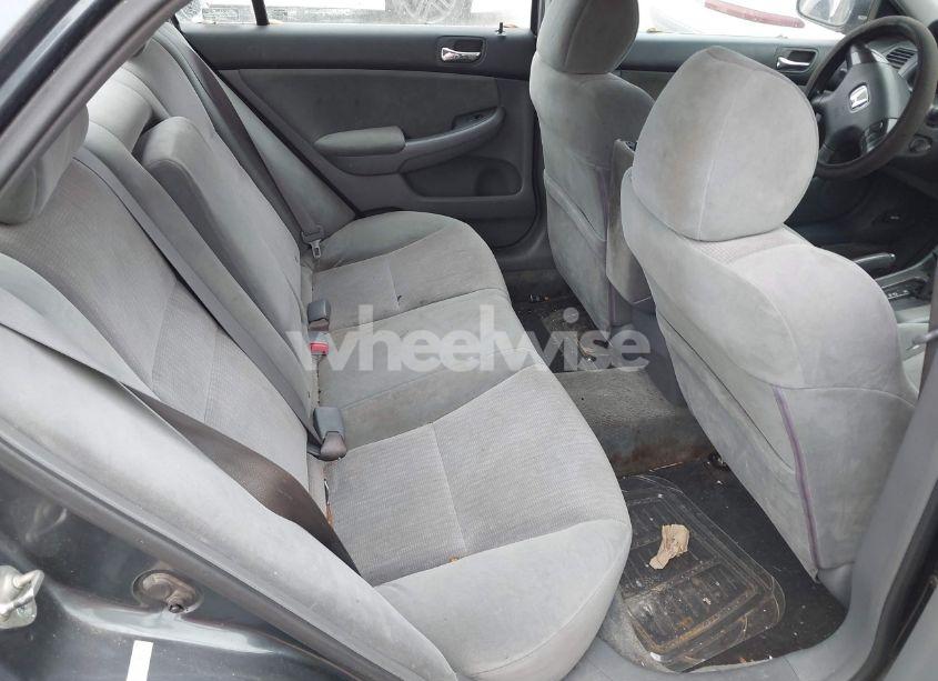 Photo 8 of 2004 Honda Accord 2.4 LX (VIN 1HGCM56334A022155)