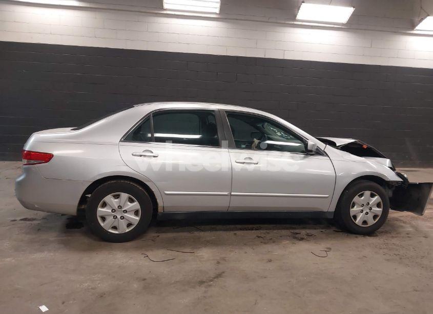 Photo 12 of 2004 Honda Accord 2.4 LX (VIN 1HGCM56334A052739)