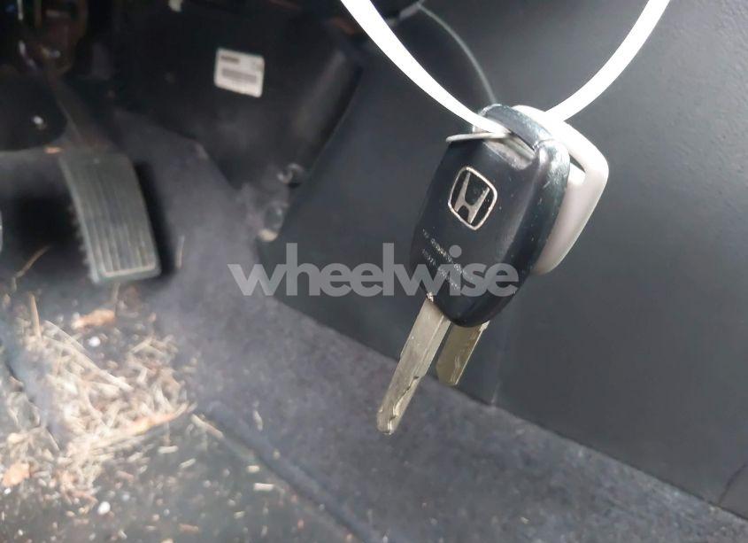 Photo 11 of 2004 Honda Accord 2.4 LX (VIN 1HGCM56334A113345)