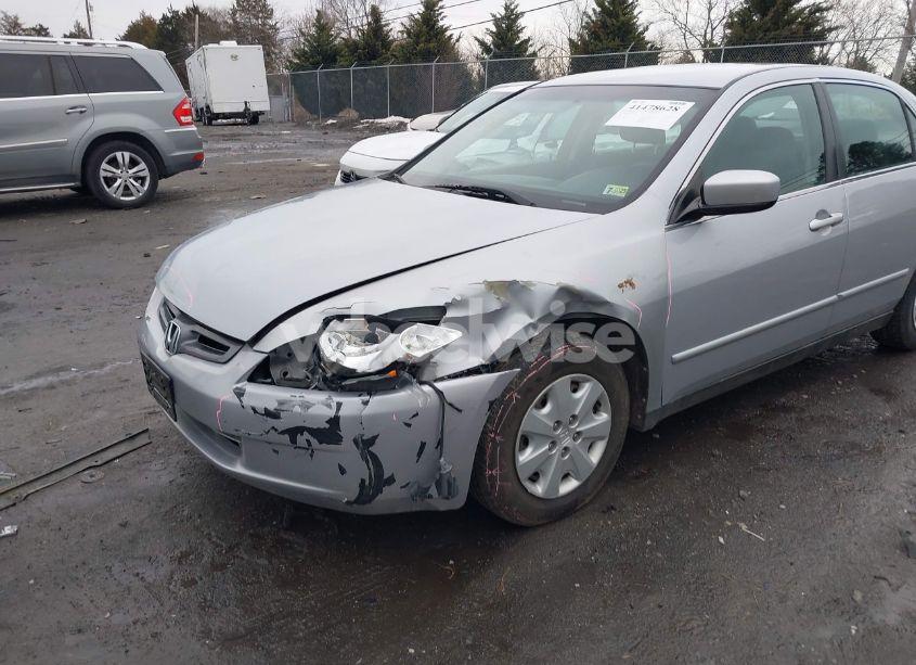 Photo 6 of 2004 Honda Accord 2.4 LX (VIN 1HGCM56334A113345)