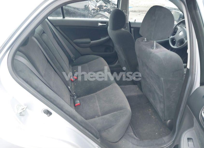 Photo 8 of 2004 Honda Accord 2.4 LX (VIN 1HGCM56334A113345)