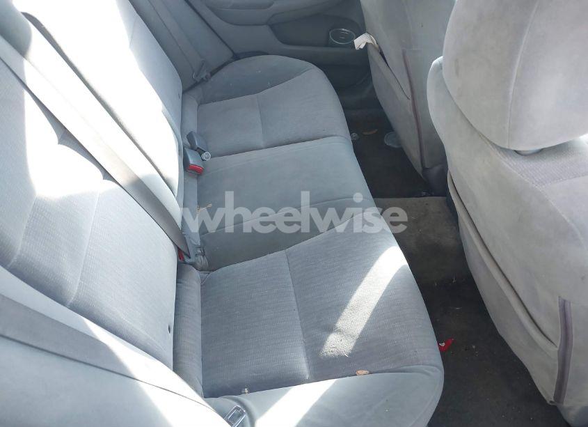 Photo 8 of 2004 Honda Accord 2.4 LX (VIN 1HGCM56334A139461)