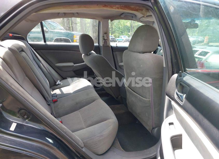 Photo 8 of 2004 Honda Accord 2.4 LX (VIN 1HGCM56334A163940)