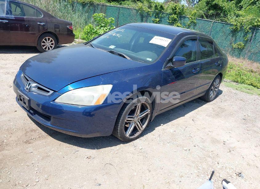 Photo 2 of 2004 Honda Accord 2.4 LX (VIN 1HGCM56334A170614)