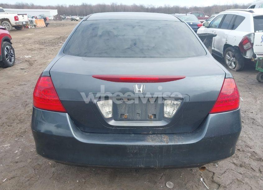 Photo 16 of 2006 Honda Accord 2.4 SE (VIN 1HGCM56336A095528)