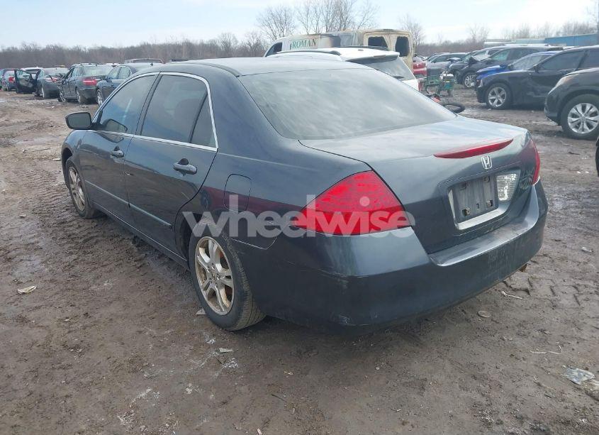 Photo 3 of 2006 Honda Accord 2.4 SE (VIN 1HGCM56336A095528)