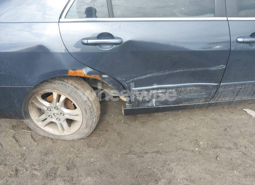 Photo 6 of 2006 Honda Accord 2.4 SE (VIN 1HGCM56336A095528)