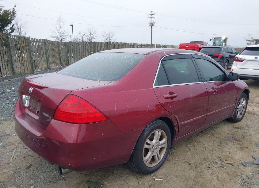 Photo 4 of 2006 Honda Accord 2.4 SE (VIN 1HGCM56336A161012)