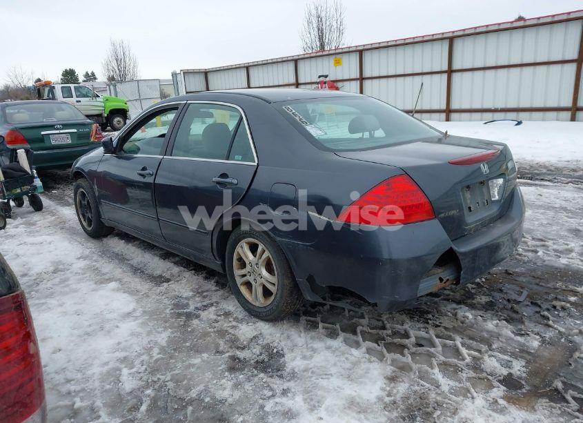 Photo 3 of 2006 Honda Accord 2.4 SE (VIN 1HGCM56336A168316)