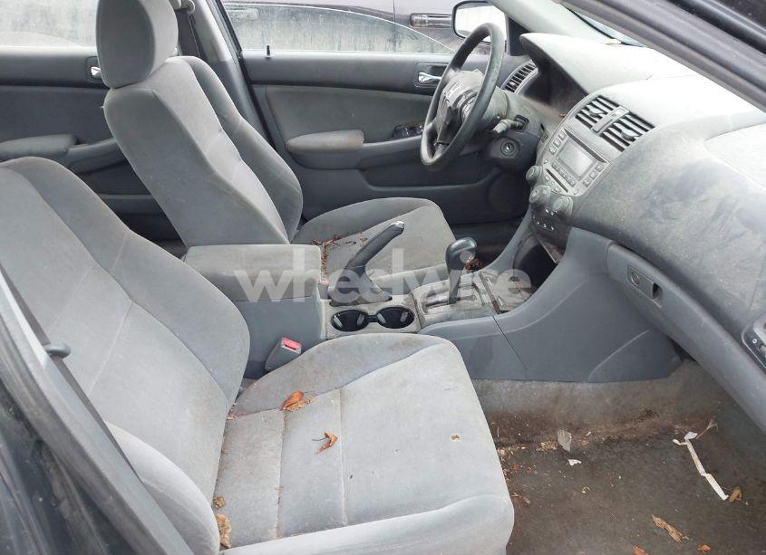 Photo 5 of 2006 Honda Accord 2.4 SE (VIN 1HGCM56336A168316)