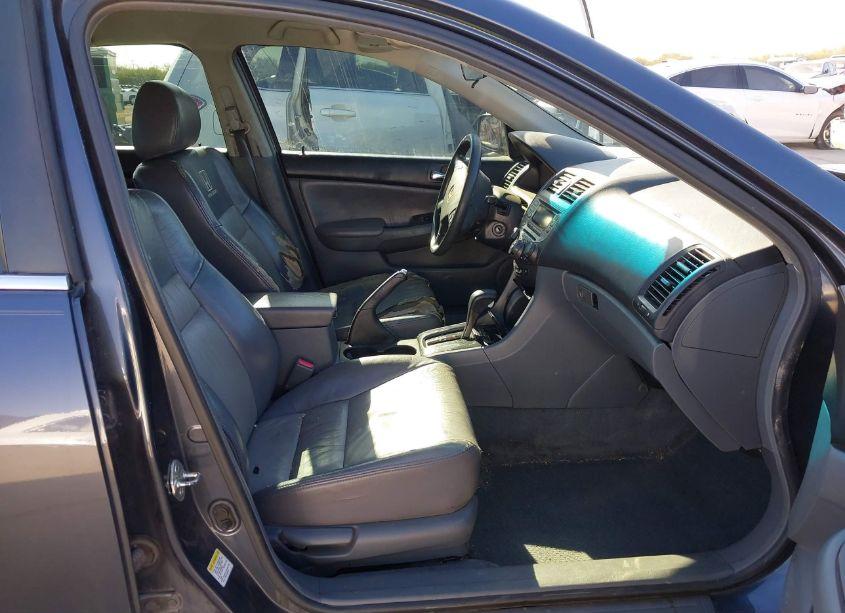 Photo 5 of 2007 Honda Accord 2.4 SE (VIN 1HGCM56337A171296)