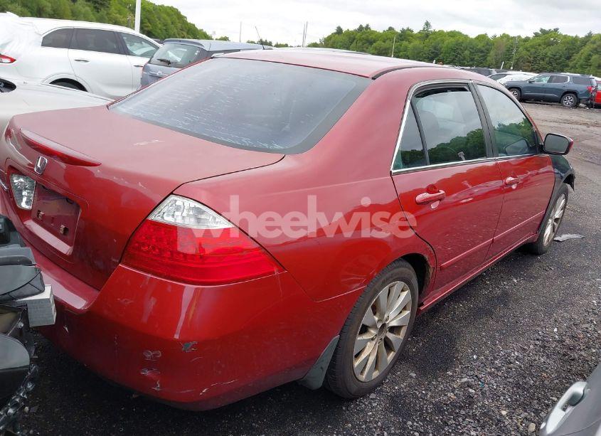 Photo 4 of 2007 Honda Accord 2.4 SE (VIN 1HGCM56337A204233)