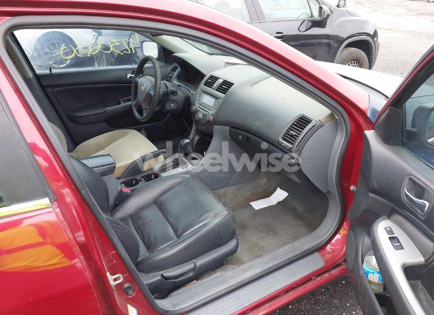 Photo 5 of 2007 Honda Accord 2.4 SE (VIN 1HGCM56337A204233)