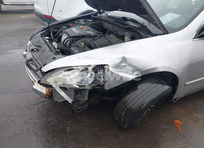 Photo 6 of 2003 Honda Accord 2.4 LX (VIN 1HGCM56343A022731)