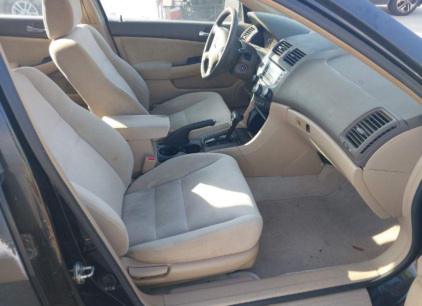 Photo 5 of 2003 Honda Accord 2.4 LX (VIN 1HGCM56343A057849)