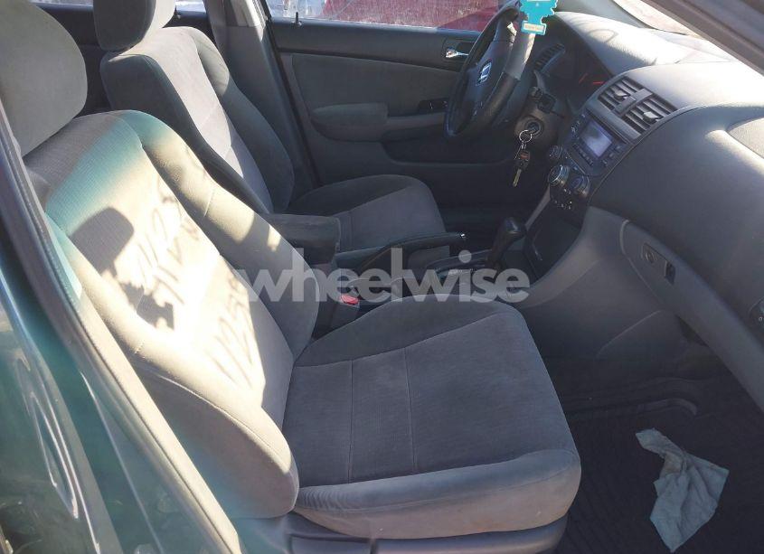 Photo 5 of 2003 Honda Accord 2.4 LX (VIN 1HGCM56343A088776)