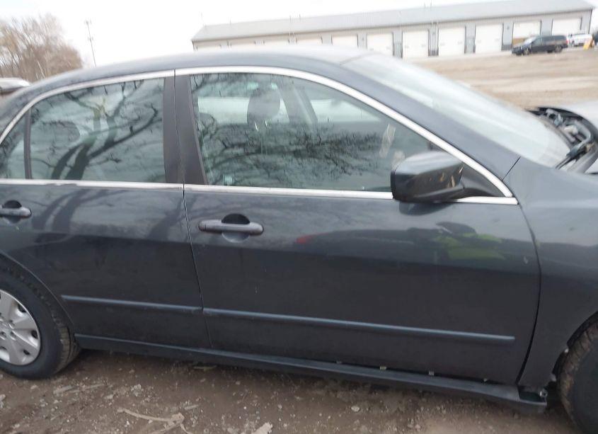 Photo 13 of 2004 Honda Accord 2.4 LX (VIN 1HGCM56344A063068)