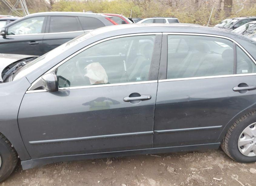 Photo 14 of 2004 Honda Accord 2.4 LX (VIN 1HGCM56344A063068)