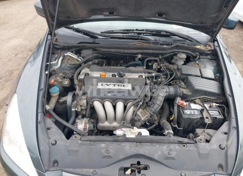 Photo 10 of 2004 Honda Accord 2.4 LX (VIN 1HGCM56344A108977)