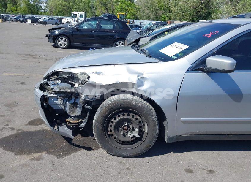 Photo 6 of 2004 Honda Accord 2.4 LX (VIN 1HGCM56344A148265)