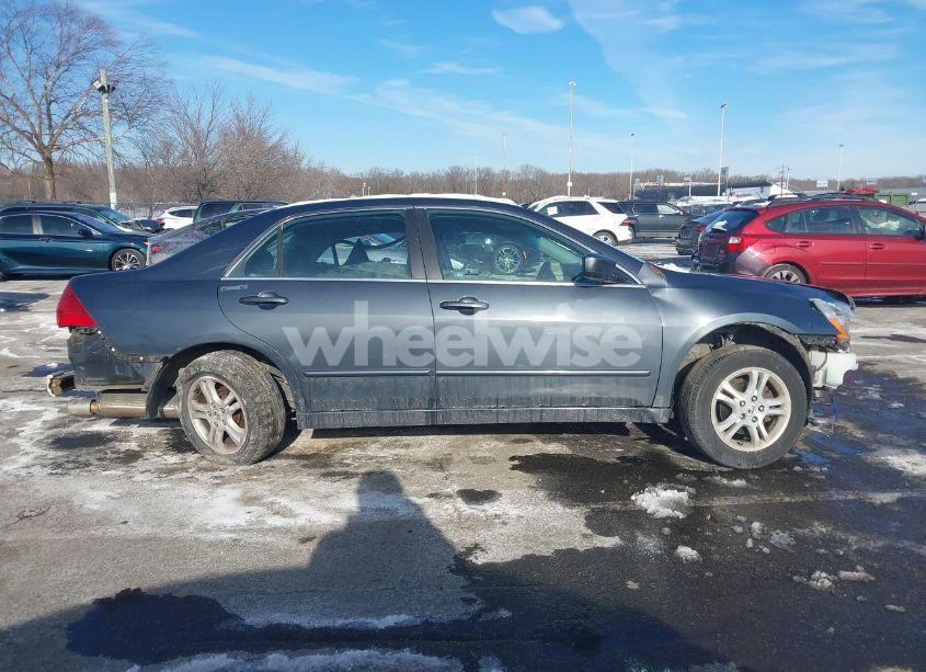 Photo 13 of 2006 Honda Accord 2.4 SE (VIN 1HGCM56346A040666)