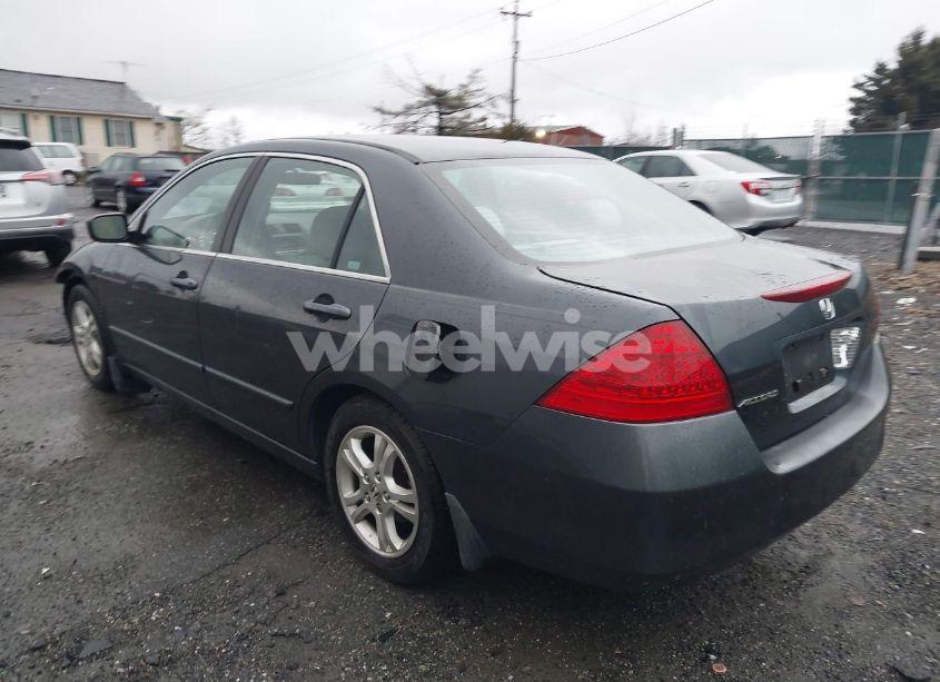 Photo 3 of 2006 Honda Accord 2.4 SE (VIN 1HGCM56346A058892)