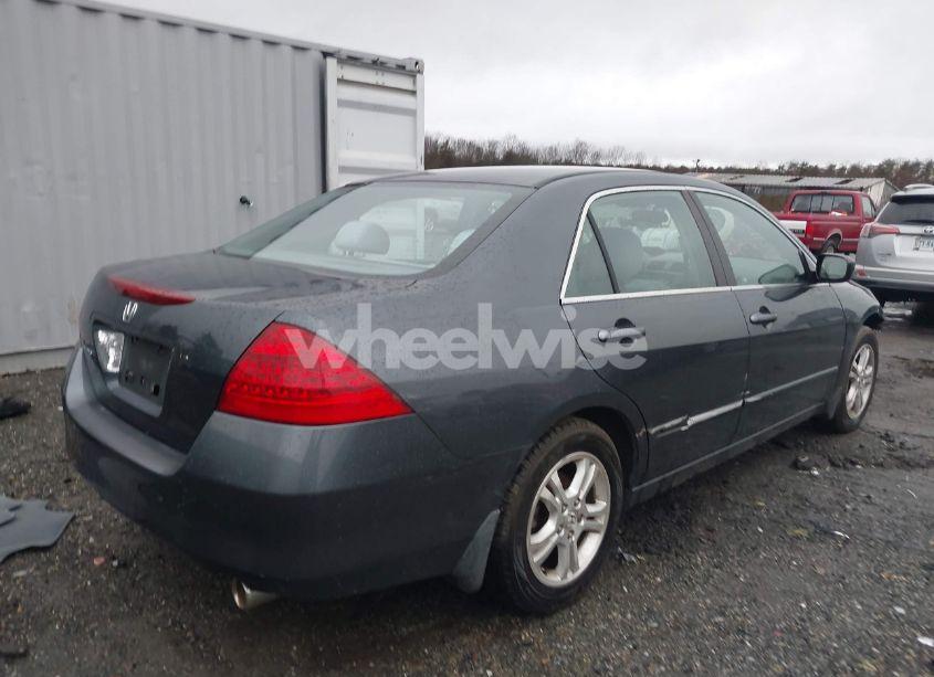 Photo 4 of 2006 Honda Accord 2.4 SE (VIN 1HGCM56346A058892)