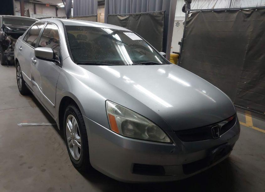 2006 Honda Accord 2.4 SE (VIN 1HGCM56346A073960) main photo