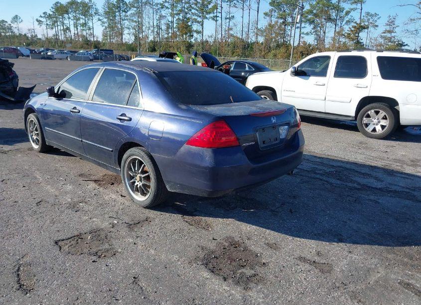 Photo 3 of 2006 Honda Accord 2.4 SE (VIN 1HGCM56346A108352)