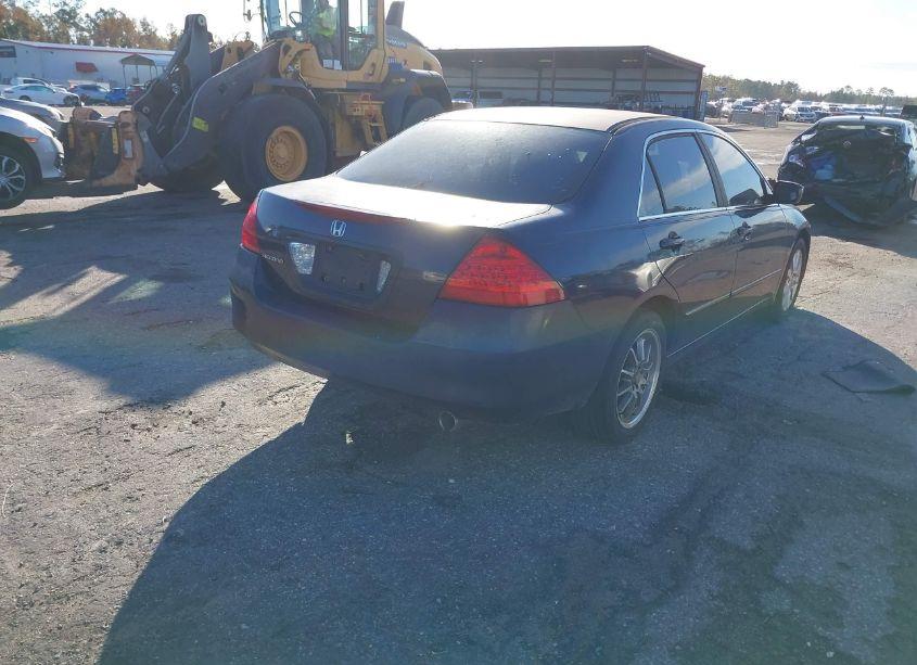 Photo 4 of 2006 Honda Accord 2.4 SE (VIN 1HGCM56346A108352)