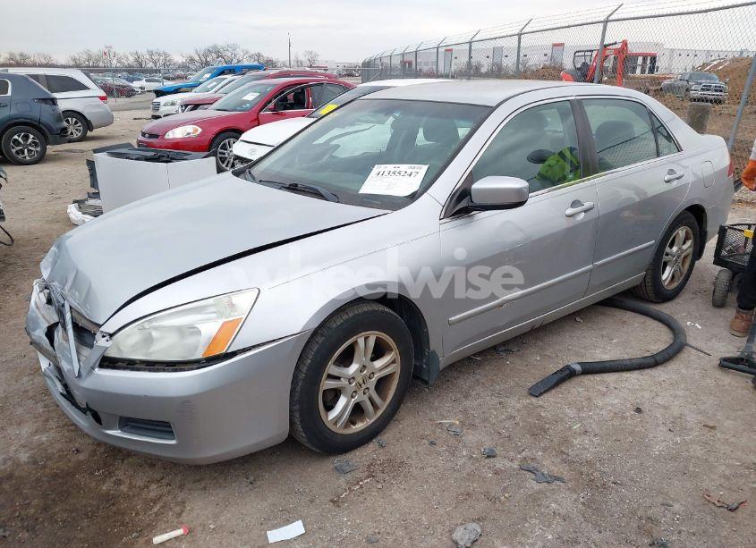 Photo 2 of 2006 Honda Accord 2.4 SE (VIN 1HGCM56346A133879)