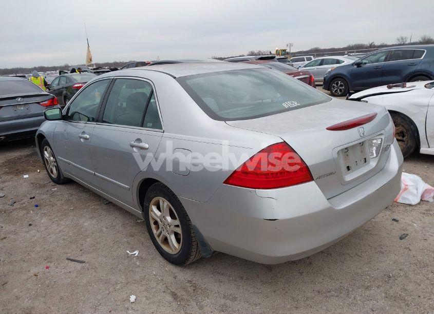 Photo 3 of 2006 Honda Accord 2.4 SE (VIN 1HGCM56346A133879)
