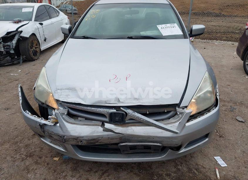 Photo 6 of 2006 Honda Accord 2.4 SE (VIN 1HGCM56346A133879)