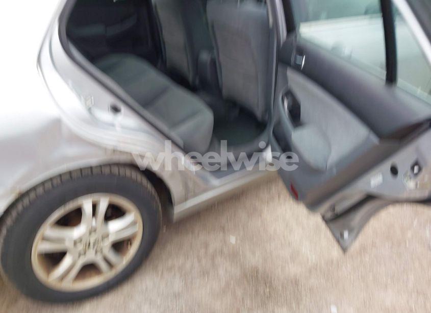 Photo 8 of 2006 Honda Accord 2.4 SE (VIN 1HGCM56346A133879)